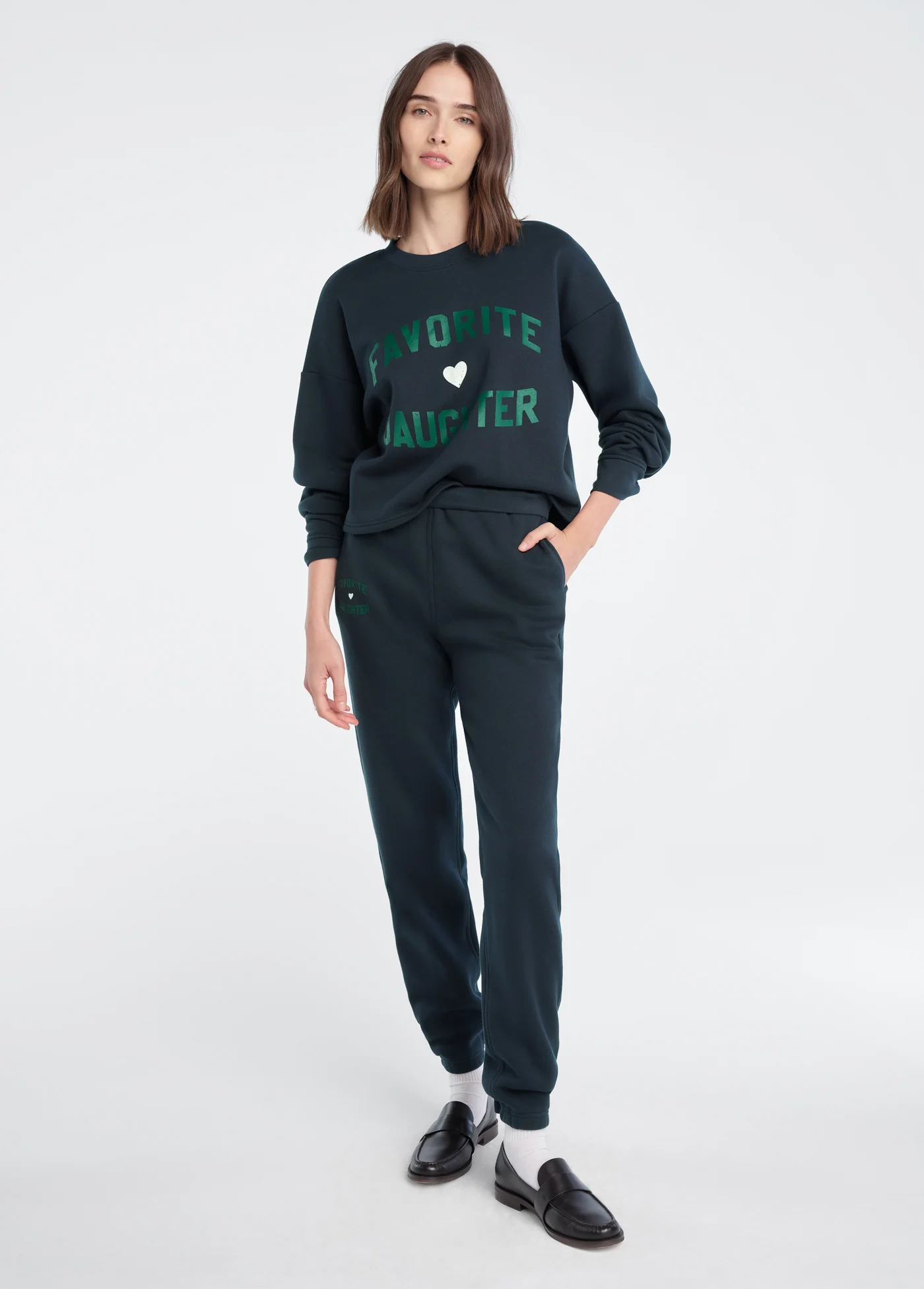 THE CROPPED FAVORITE DAUGHTER SWEATSHIRT EXCLUSIVE - Image 2