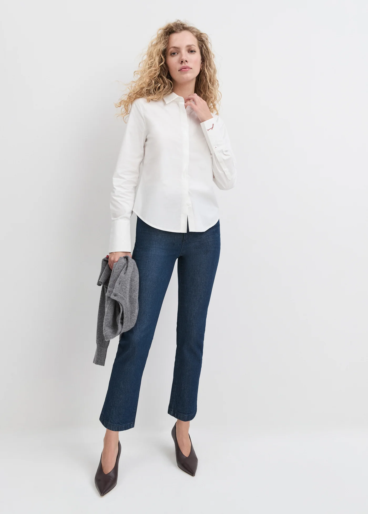 THE CLASSIC POPLIN SHIRT - Image 2