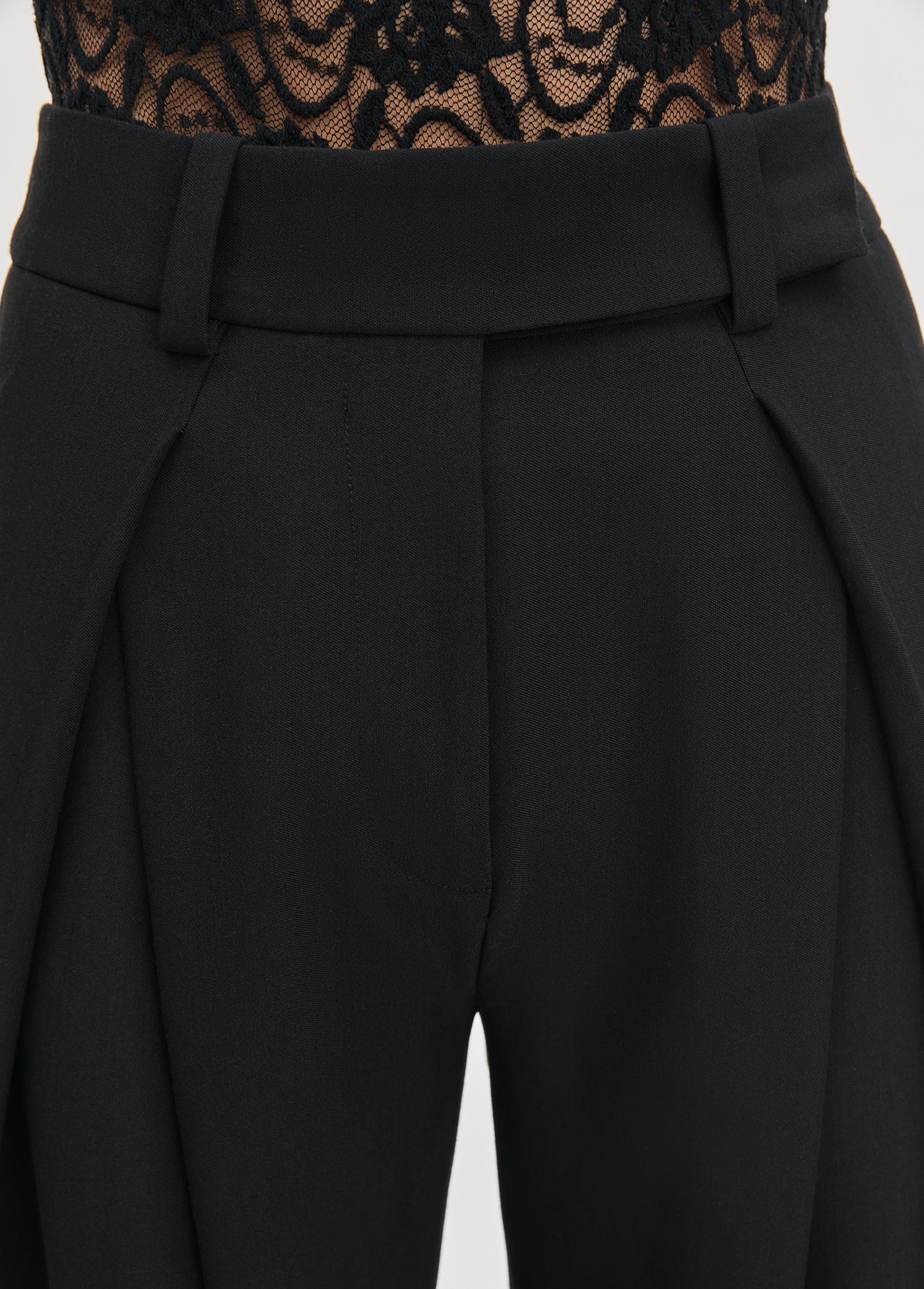 THE PETITE PLEATS FOR DAYS PANT - Image 3