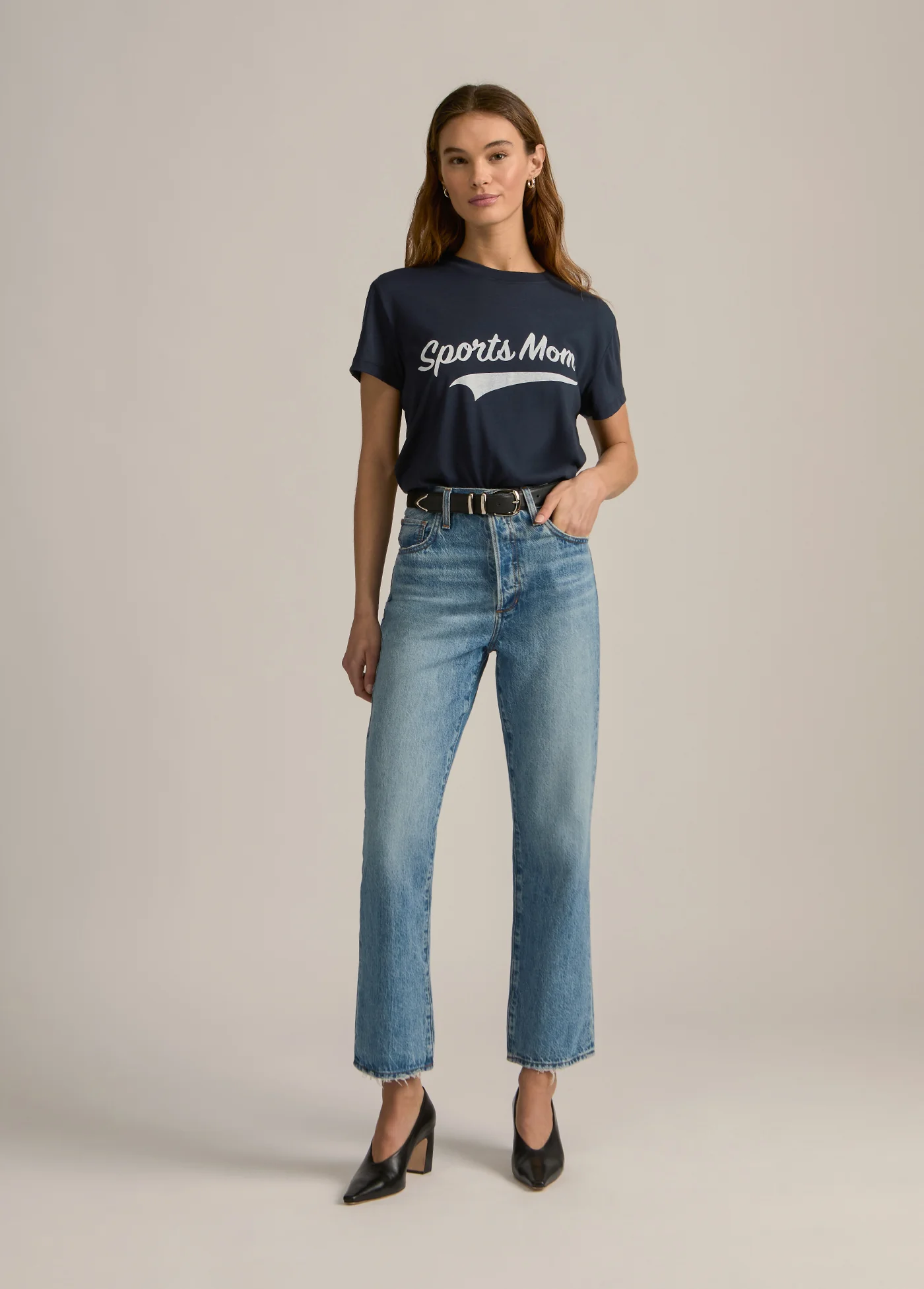 THE SPORTS MOM TEE