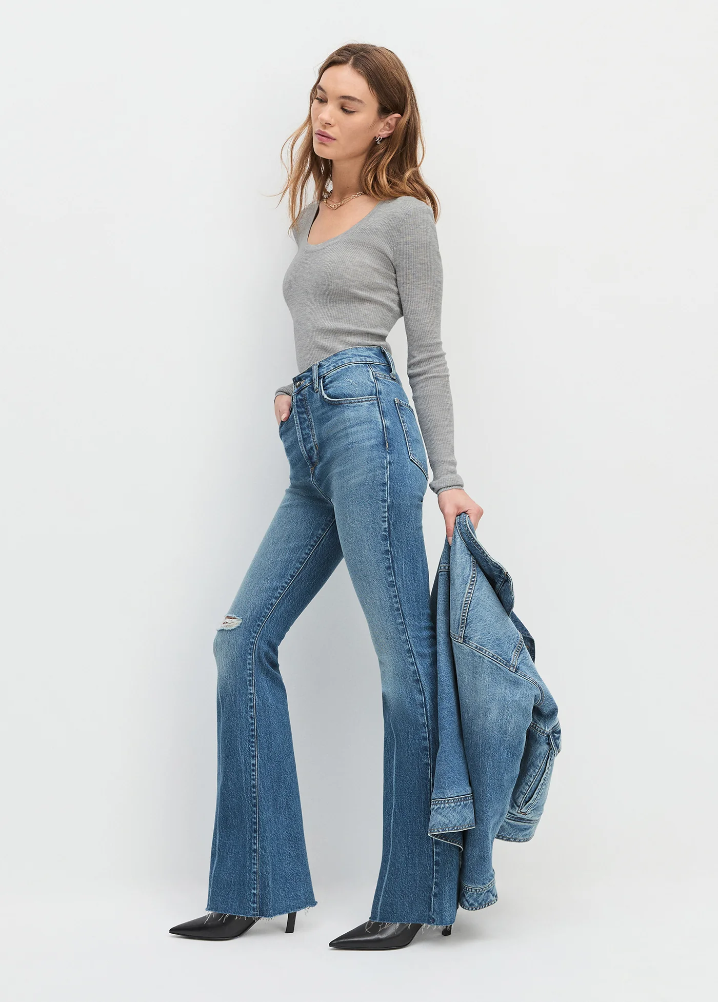 THE TAKE IT EASY LONG SLEEVE TOP - Image 2