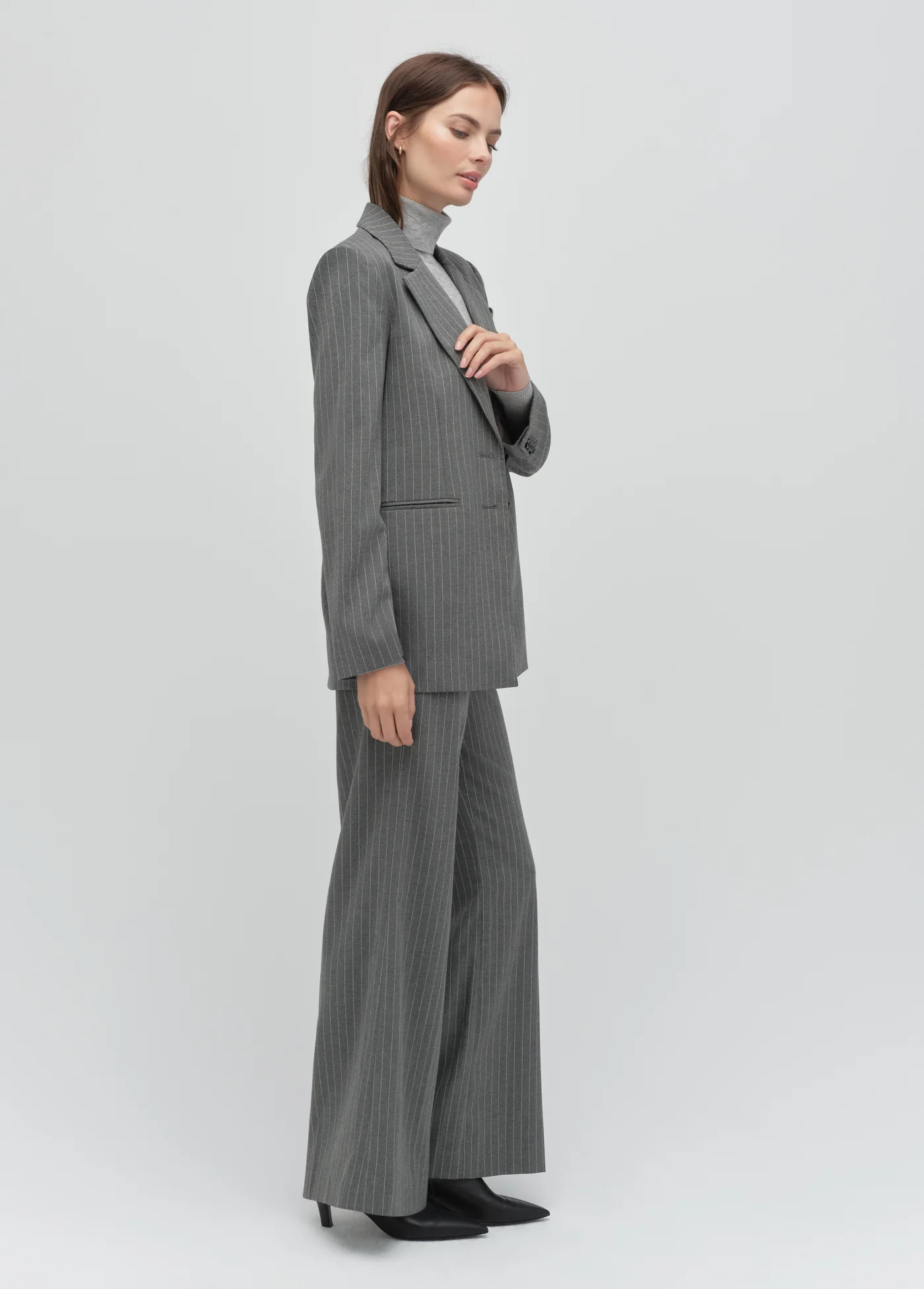 THE ALEXIS BLAZER - Image 5