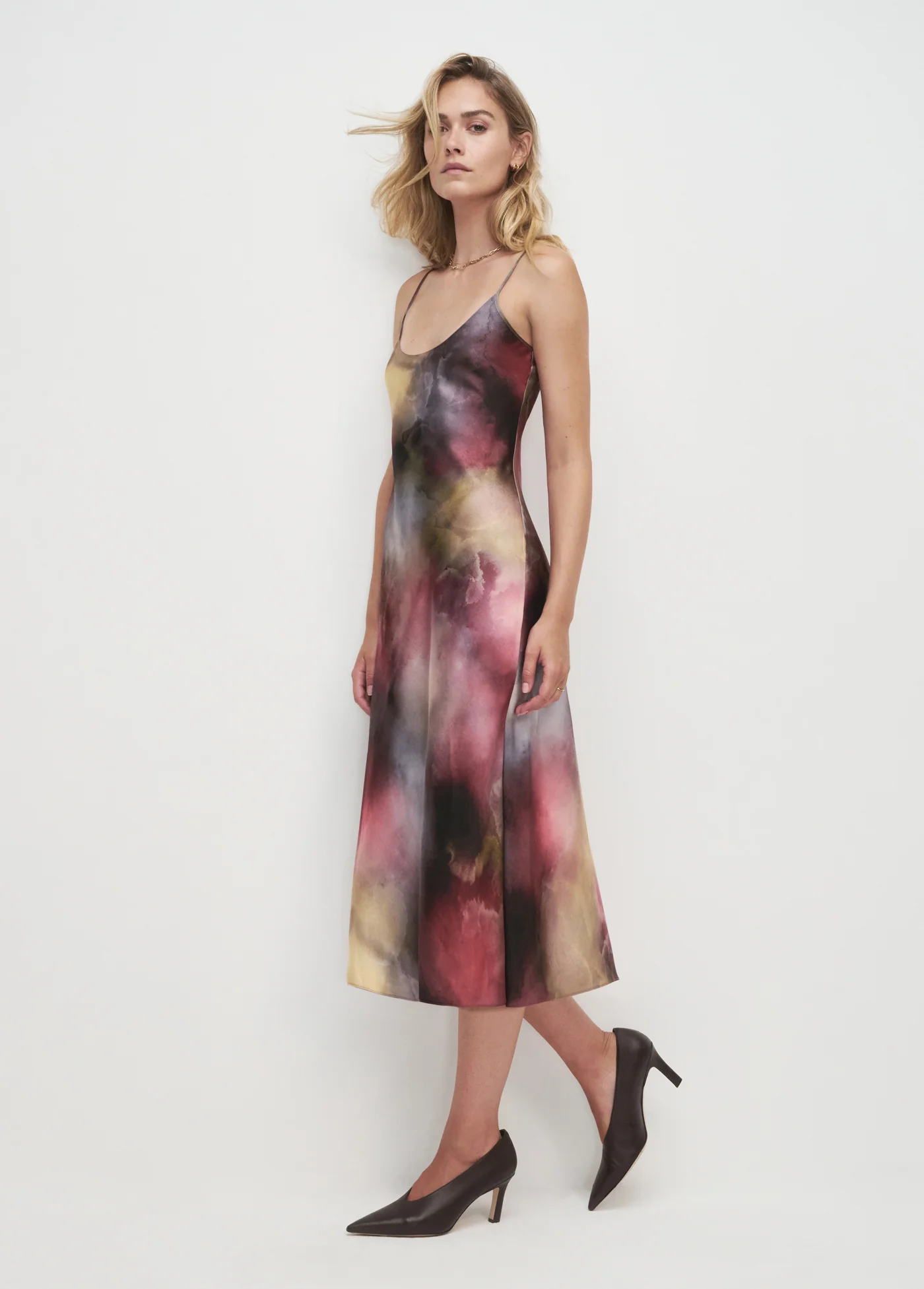 THE AMBER DRESS - Image 2