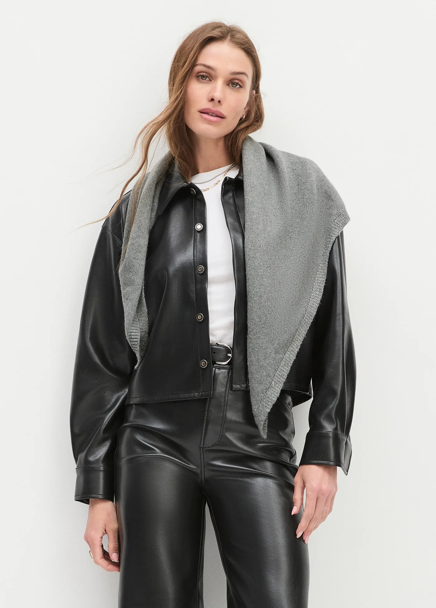 THE BRADY CROP SHIRT