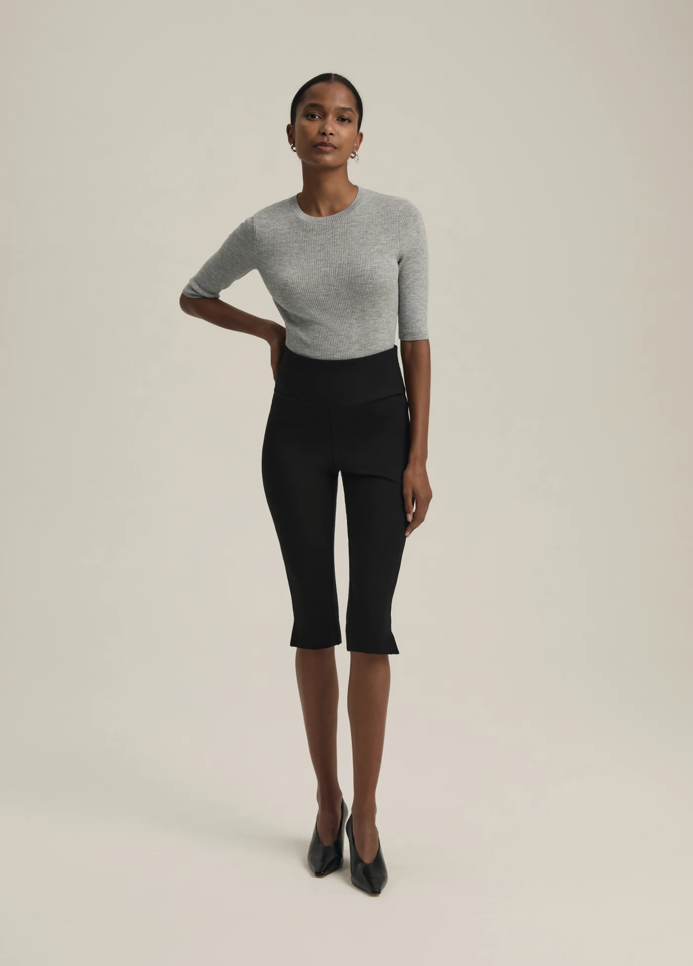 THE CARRIE CAPRI - Image 5