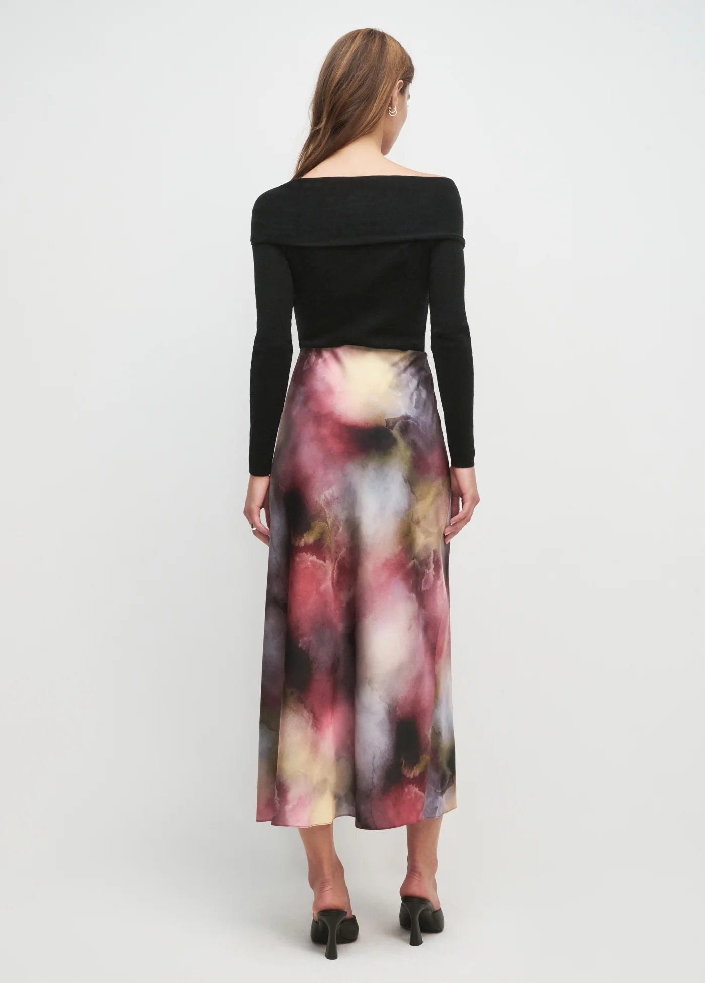 THE CHARMED TOP - Image 4