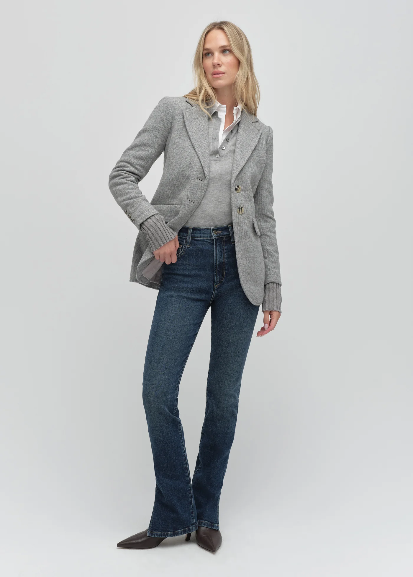 THE CITY BLAZER - Image 4