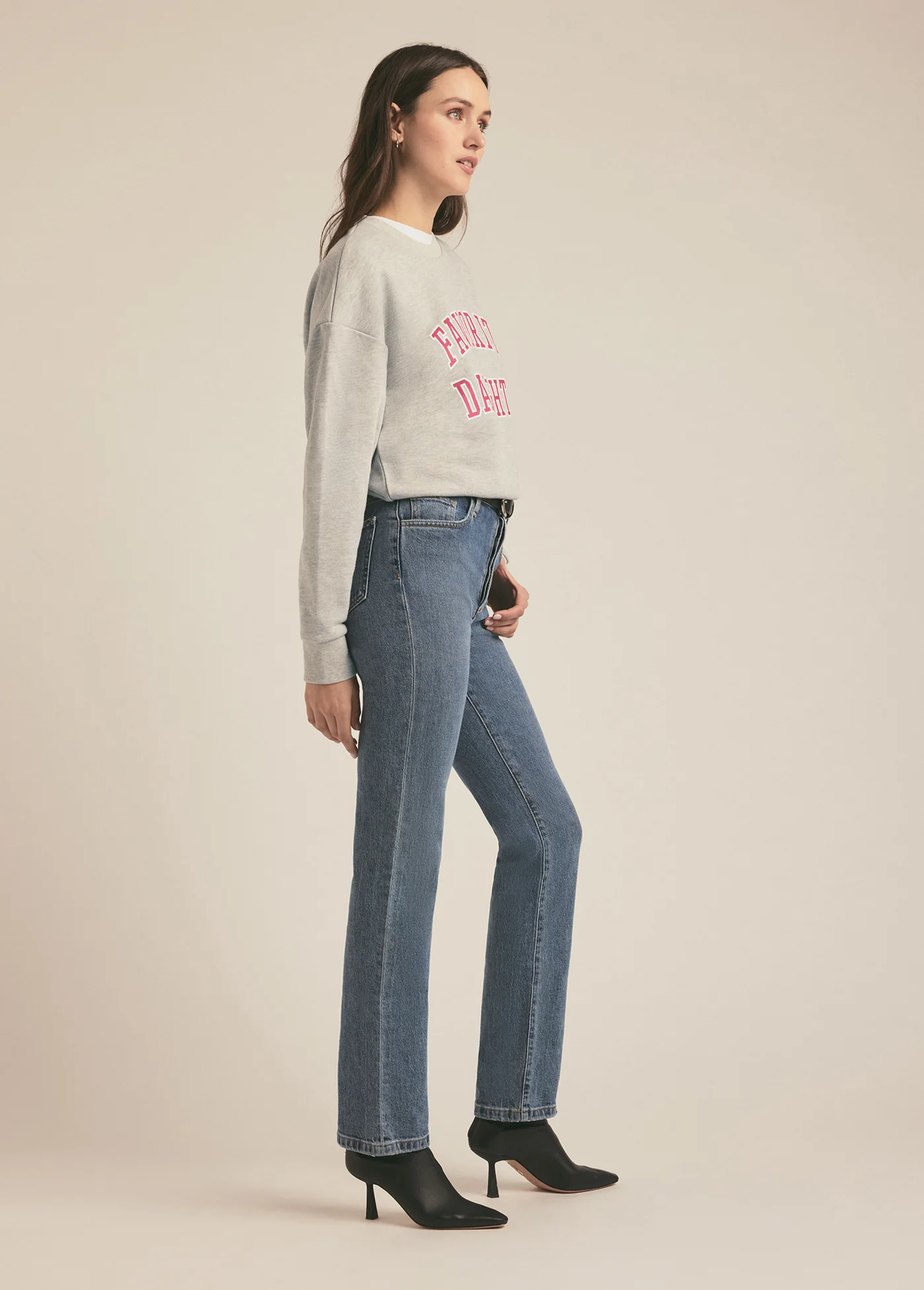 THE COLLEGIATE SWEATSHIRT - Image 2