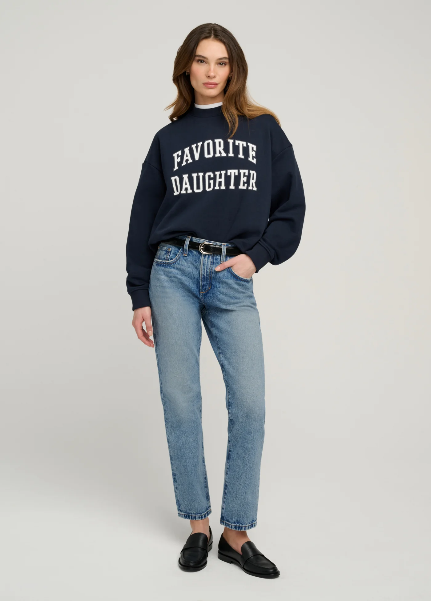 THE COLLEGIATE SWEATSHIRT - Image 2