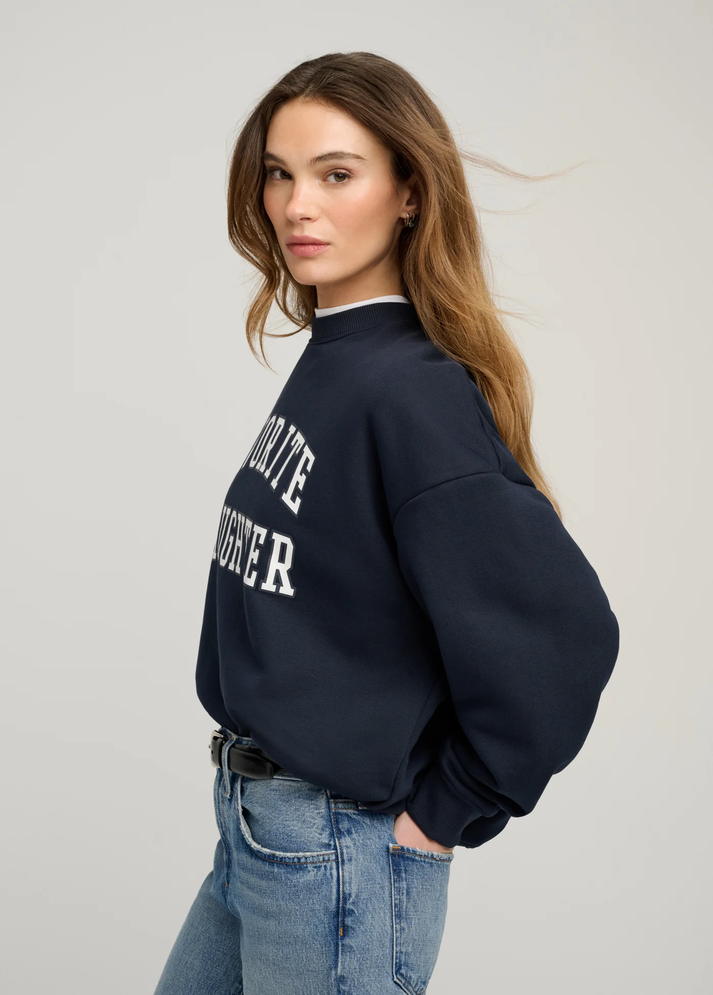 THE COLLEGIATE SWEATSHIRT - Image 4