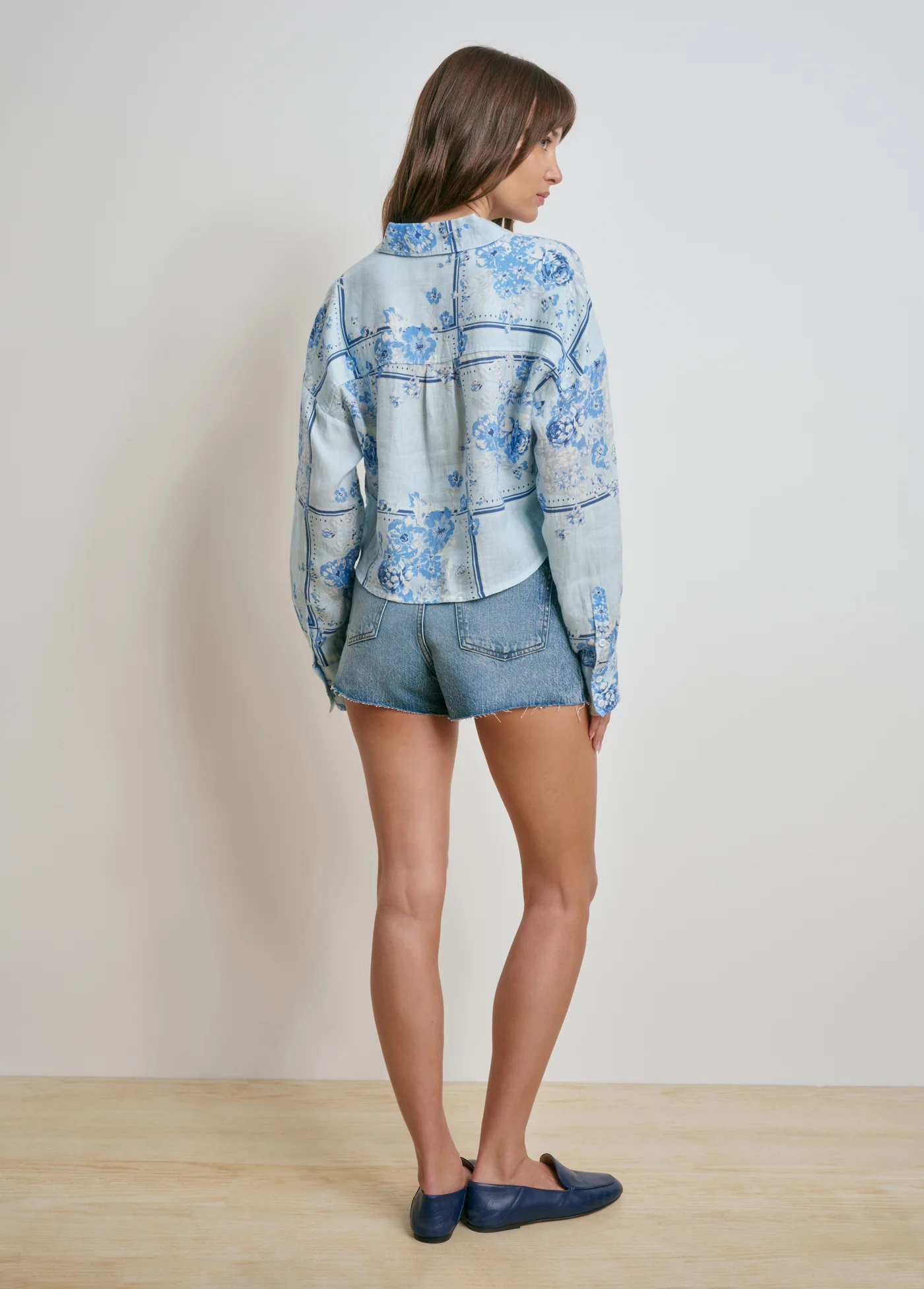 THE CROP EX-BOYFRIEND SHIRT - Image 4