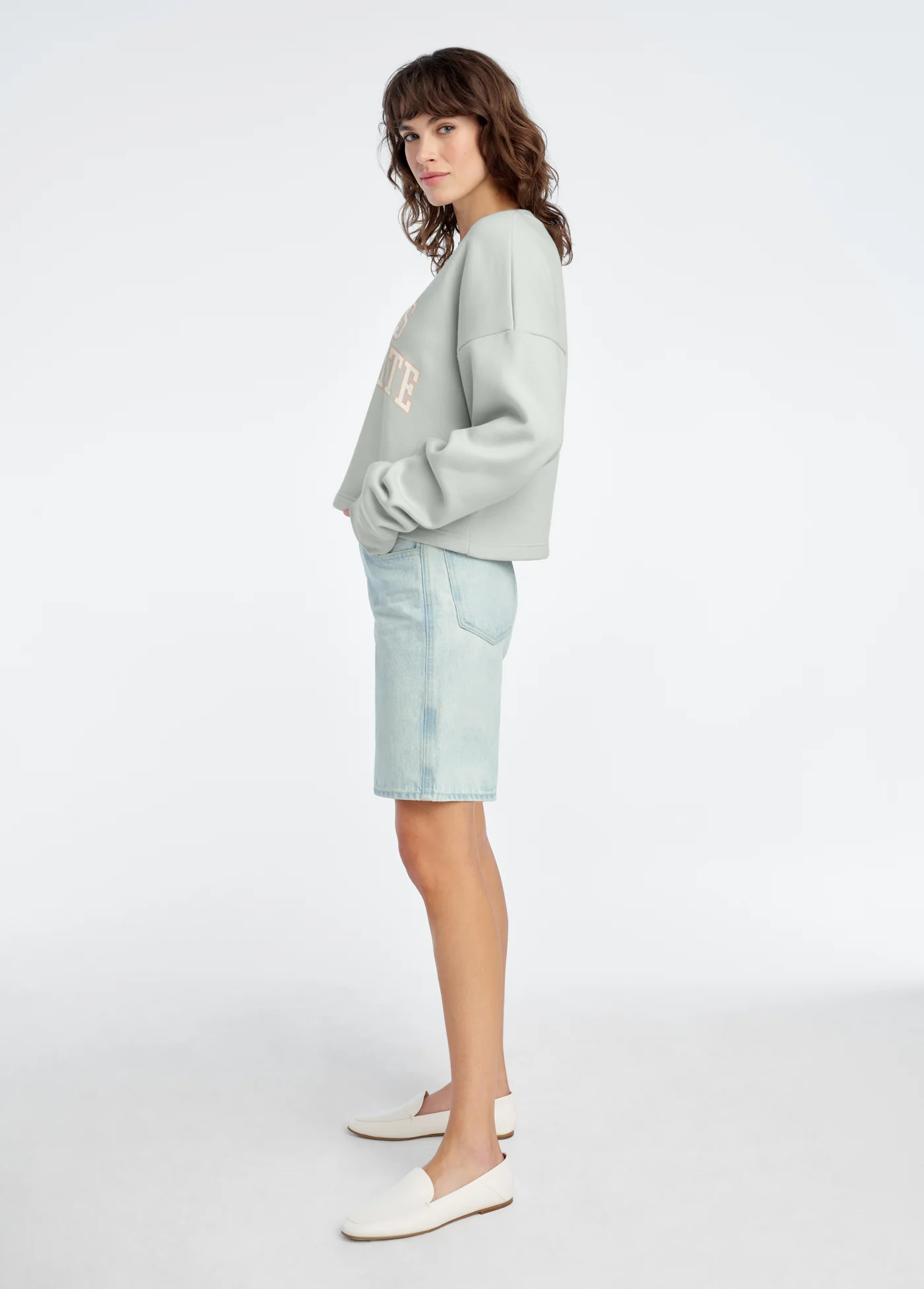 THE CROPPED MOM'S FAVORITE SWEATSHIRT - Image 3