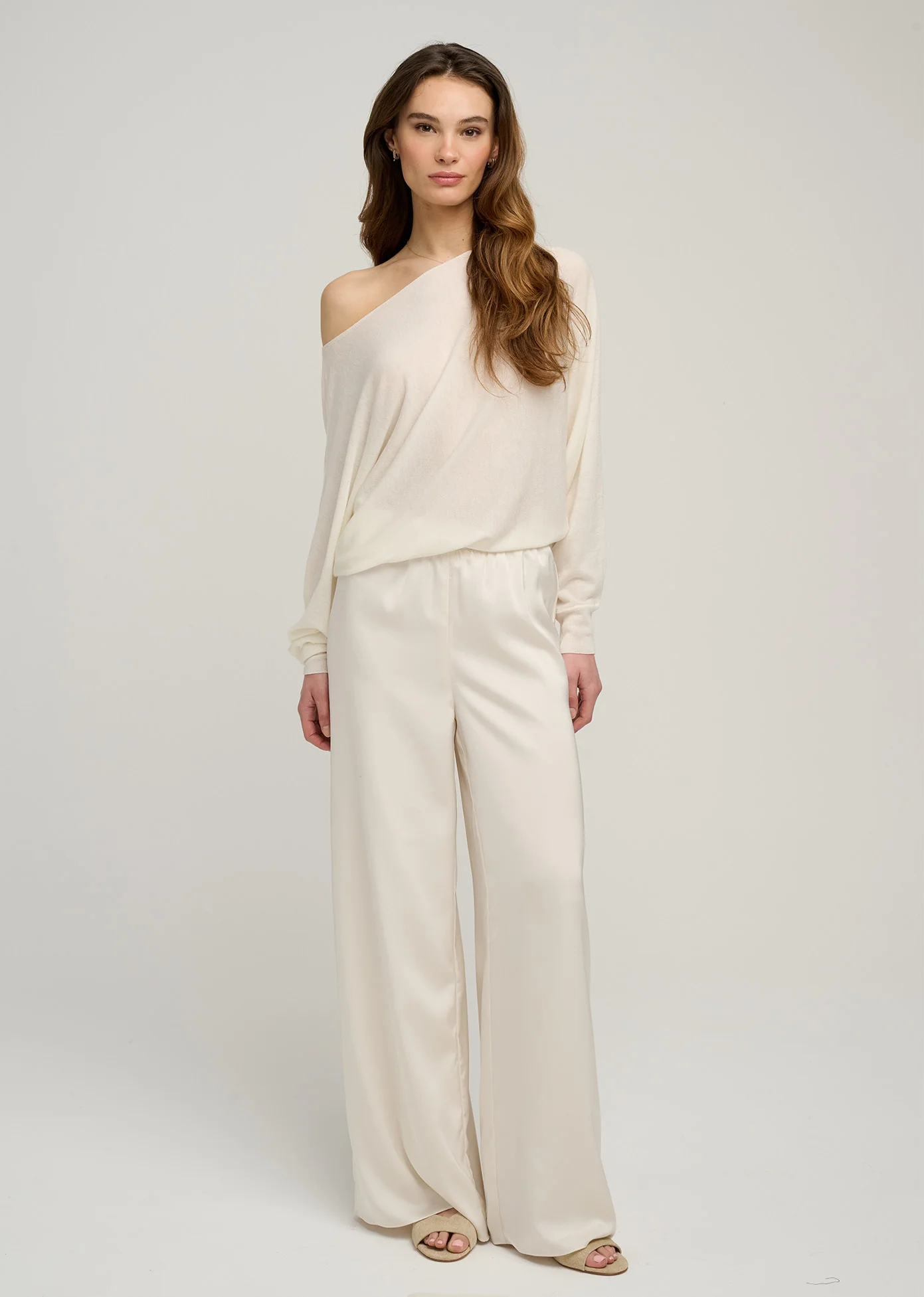 THE EVERYTHING WIDE LEG PANT