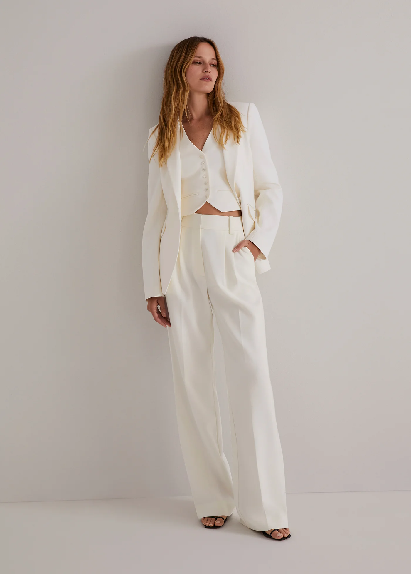THE FAVORITE BLAZER - Image 3