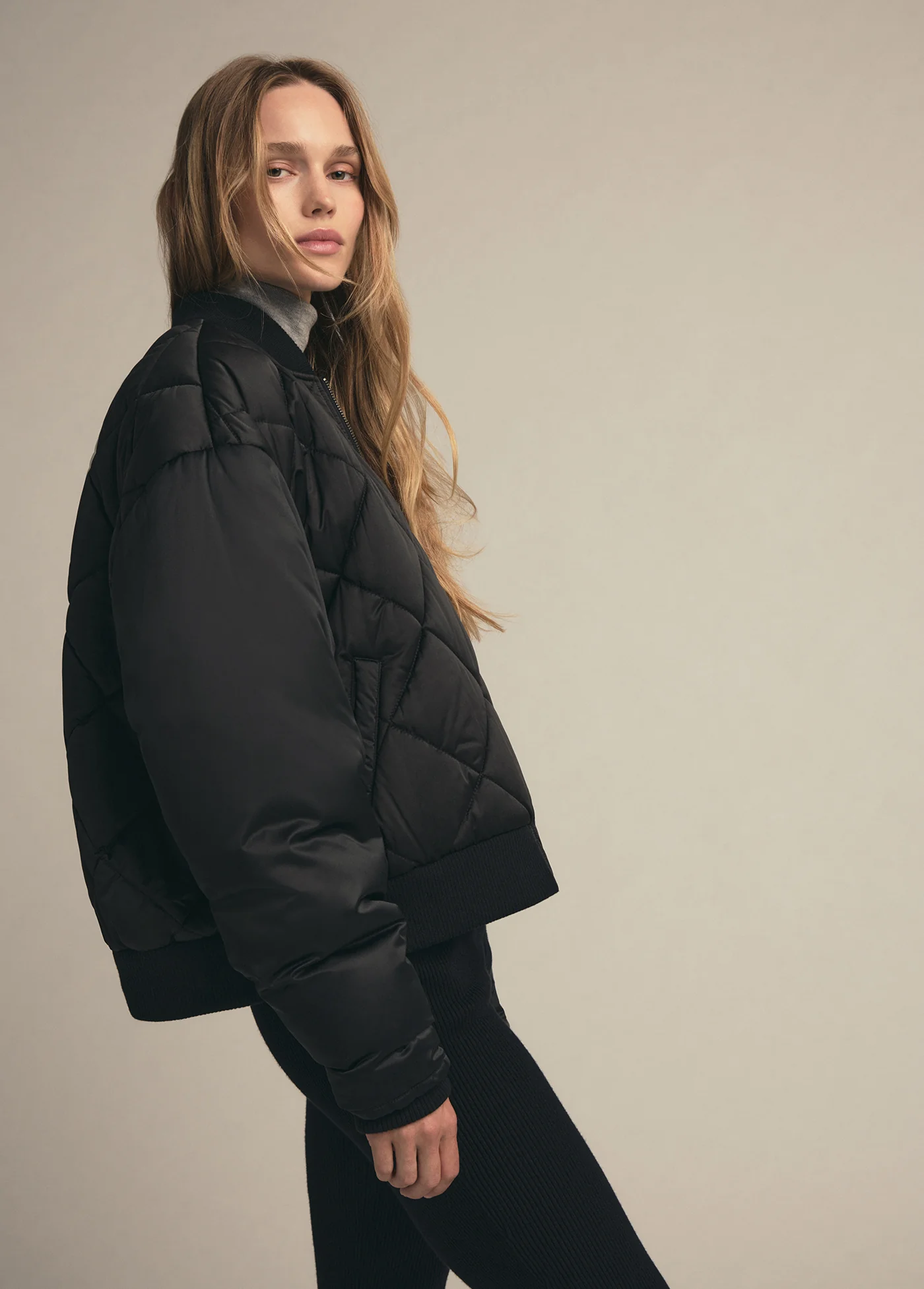 THE FAVORITE BOMBER - Image 7