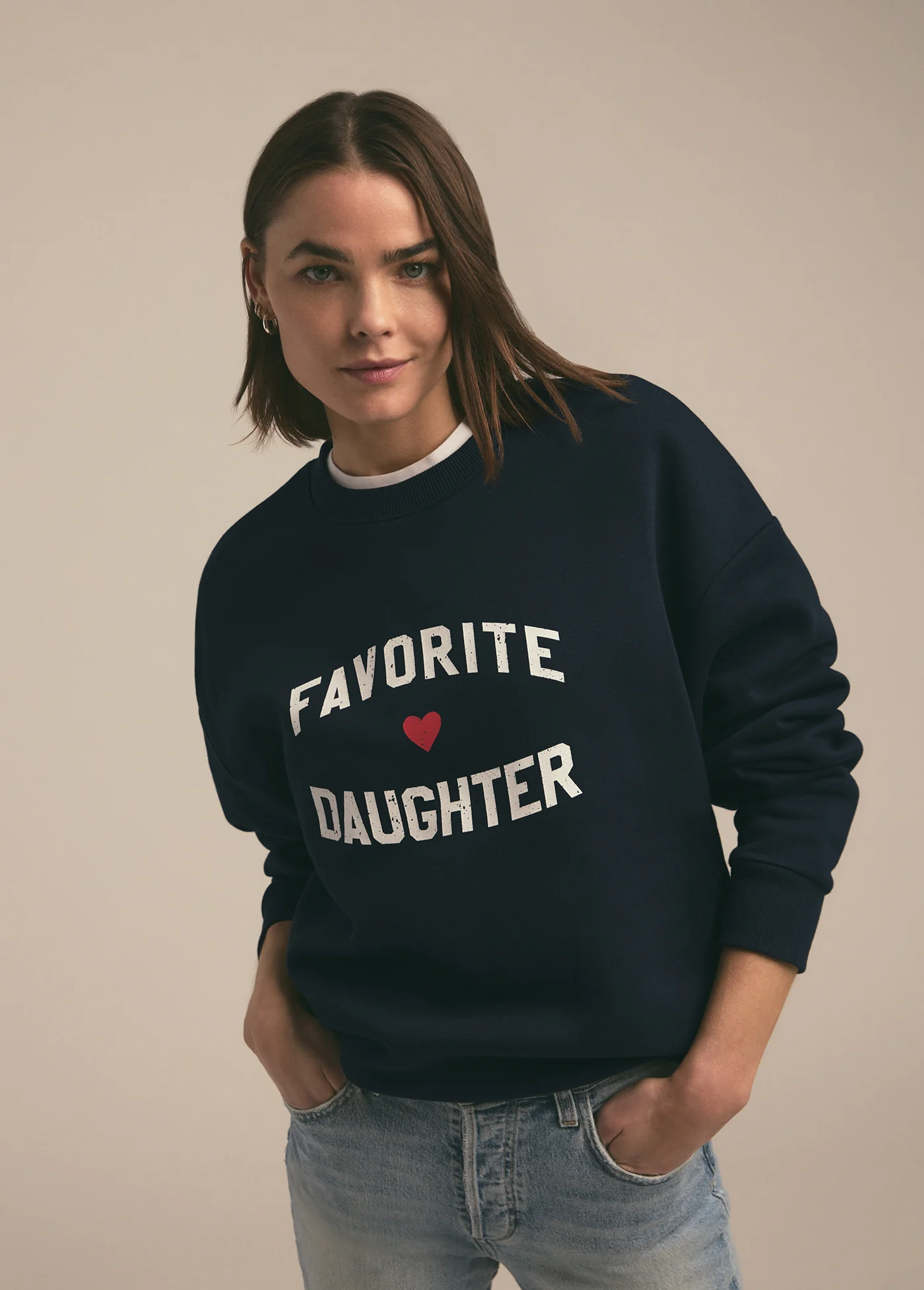 THE FAVORITE DAUGHTER HEART LOGO SWEATSHIRT