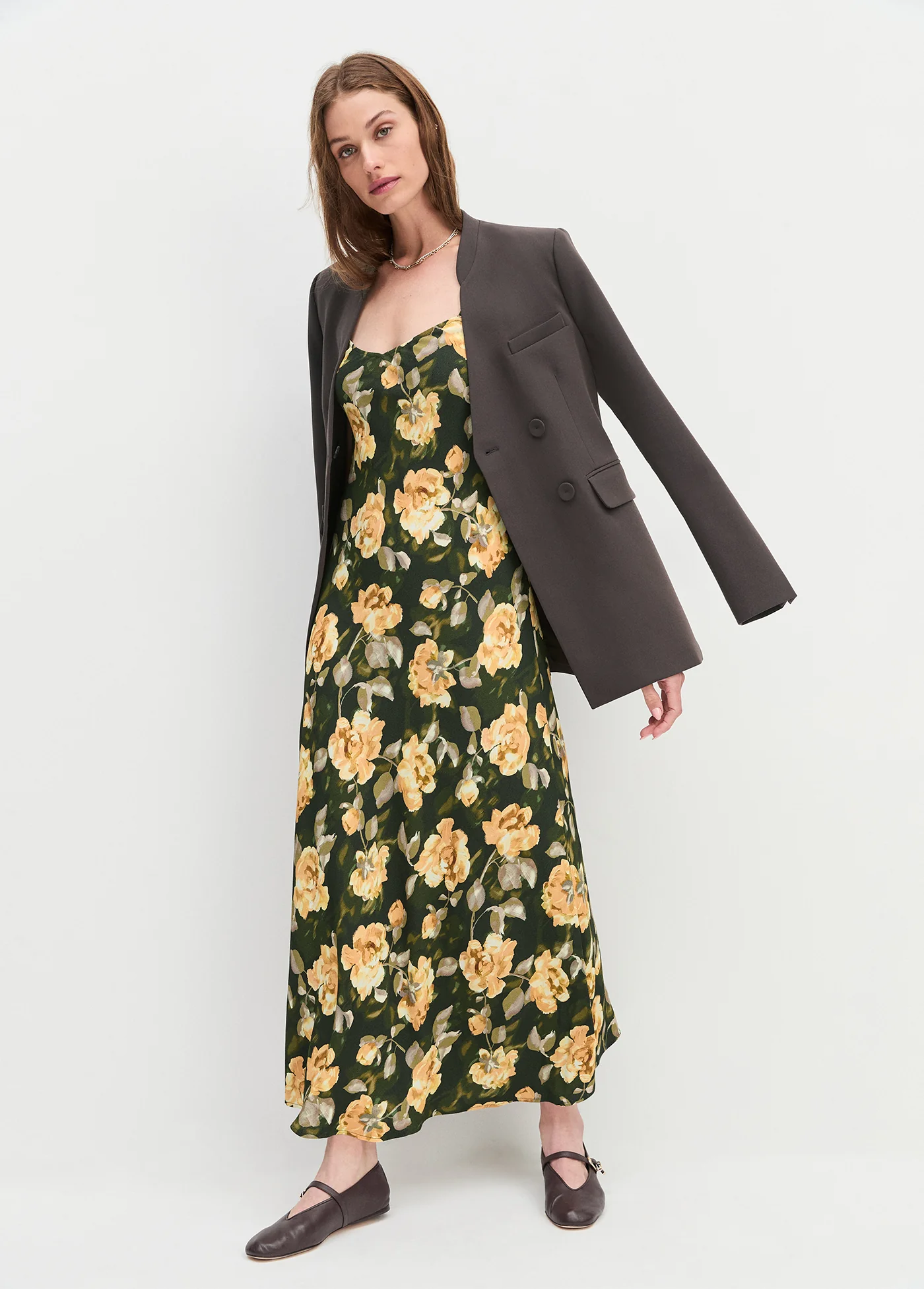 THE FAVORITE DRESS - Image 4