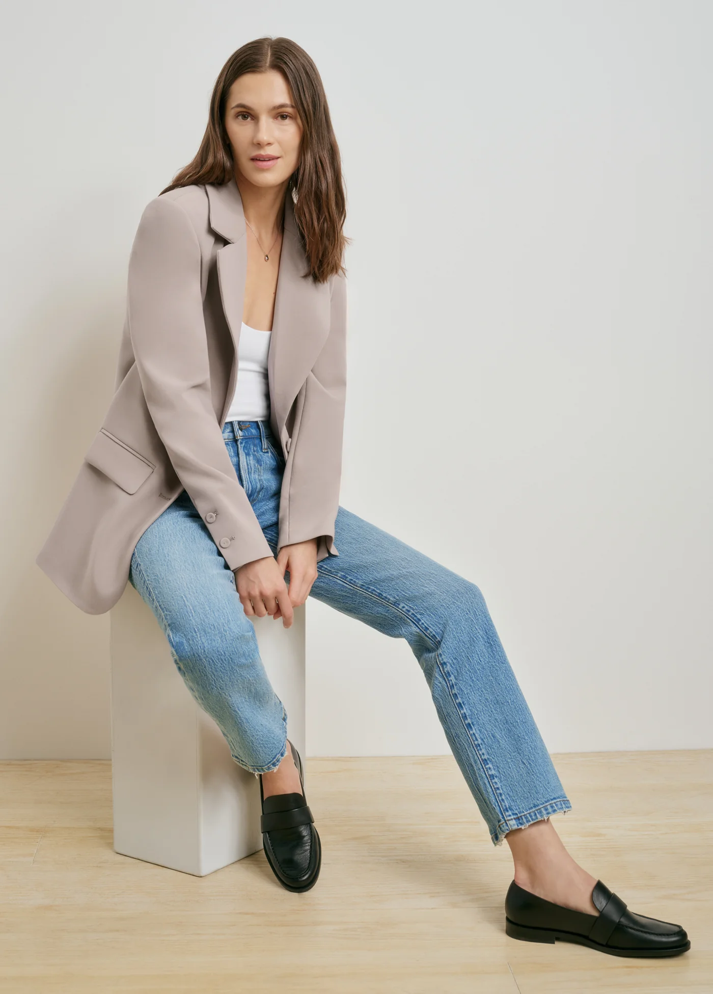 THE FAVORITE OVERSIZED BLAZER - Image 3