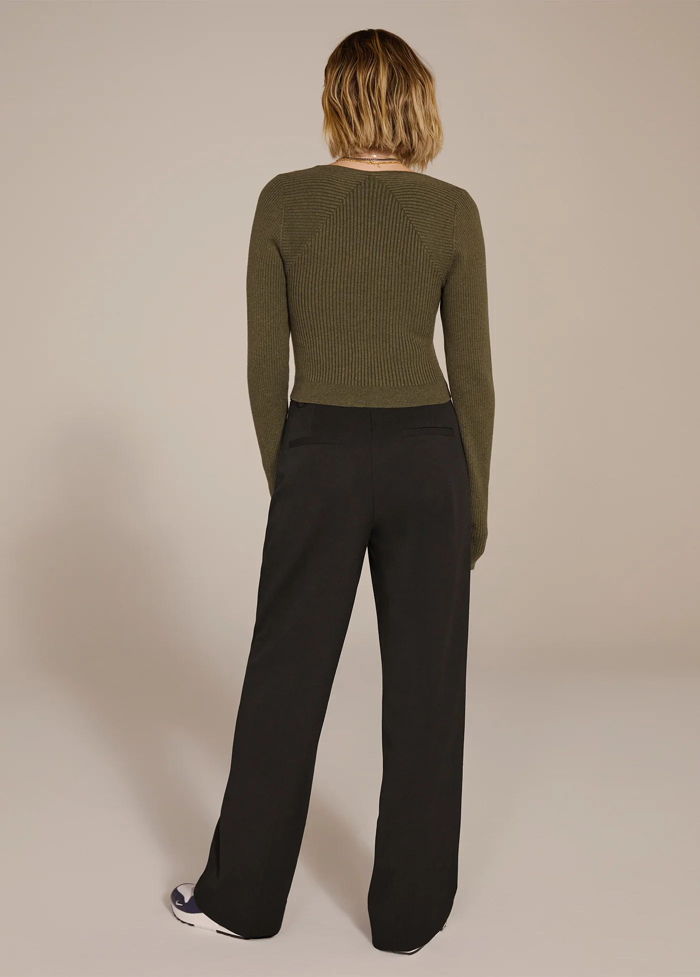 THE PETITE FAVORITE PANT - Image 4