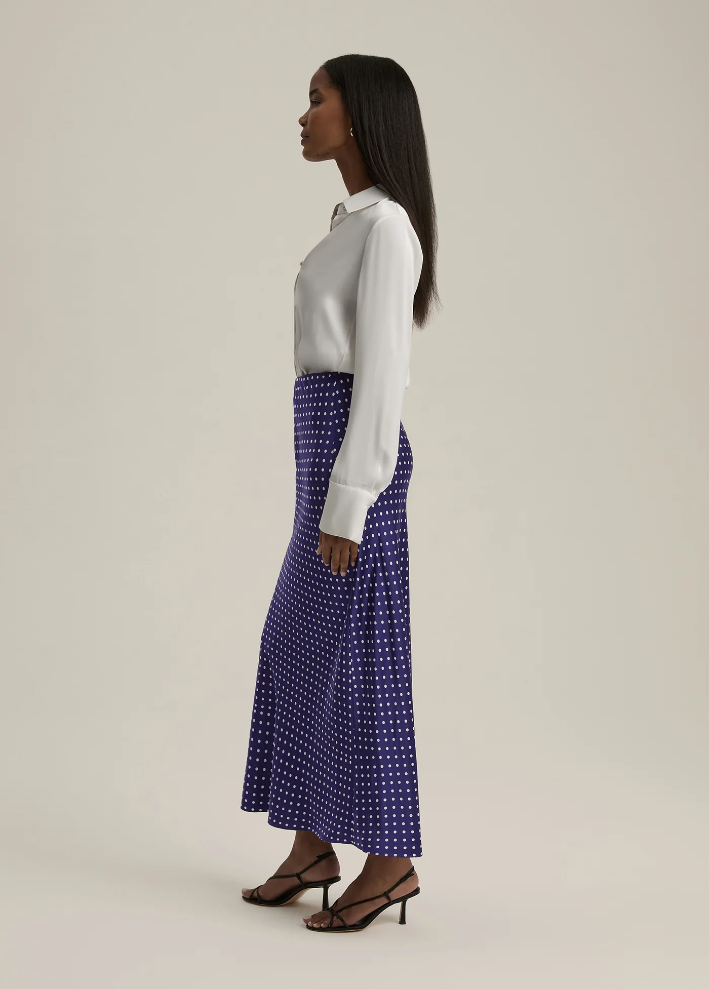 THE FAVORITE SKIRT - Image 4