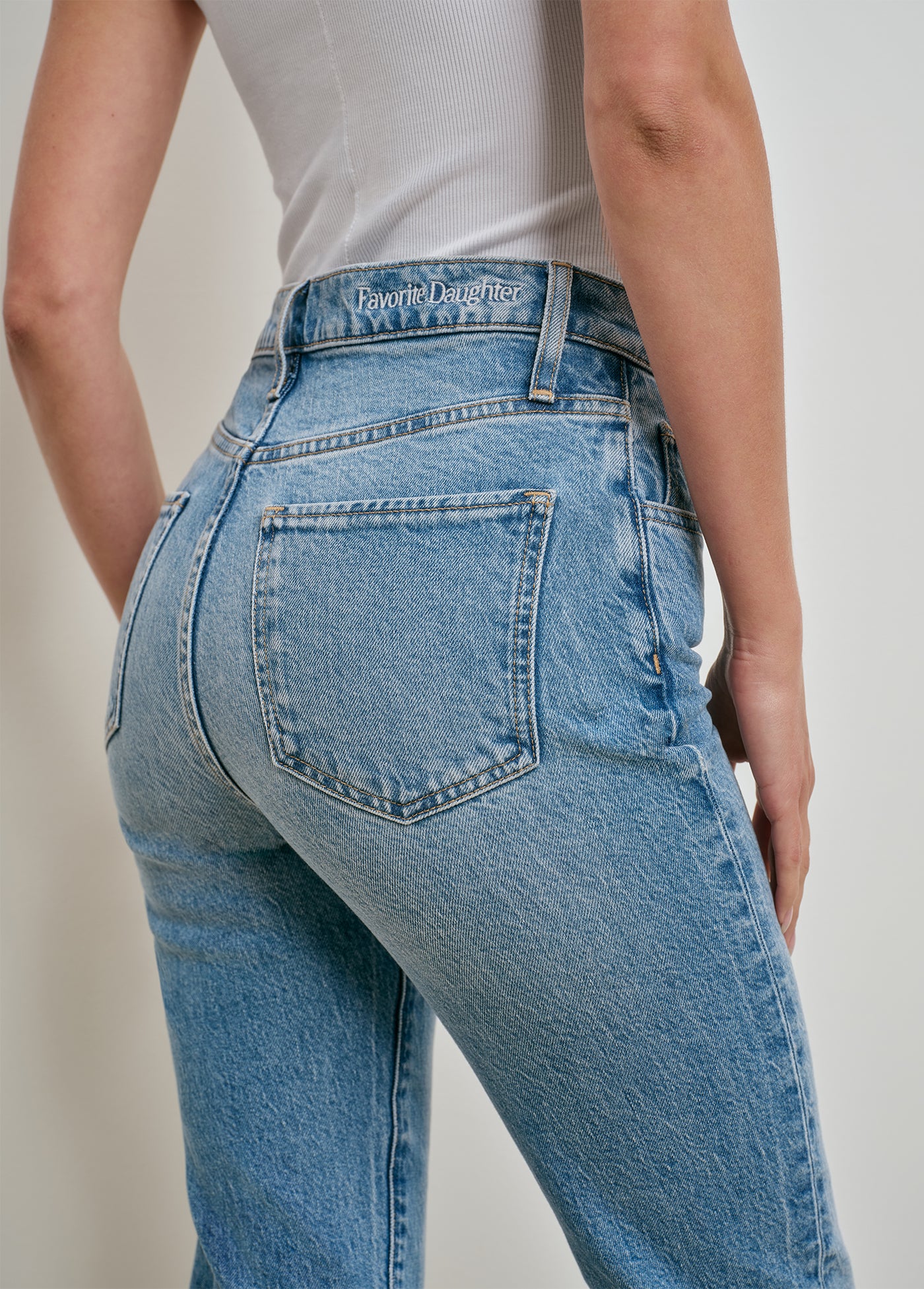 THE JEN MID RISE SLIM STRAIGHT - Image 5