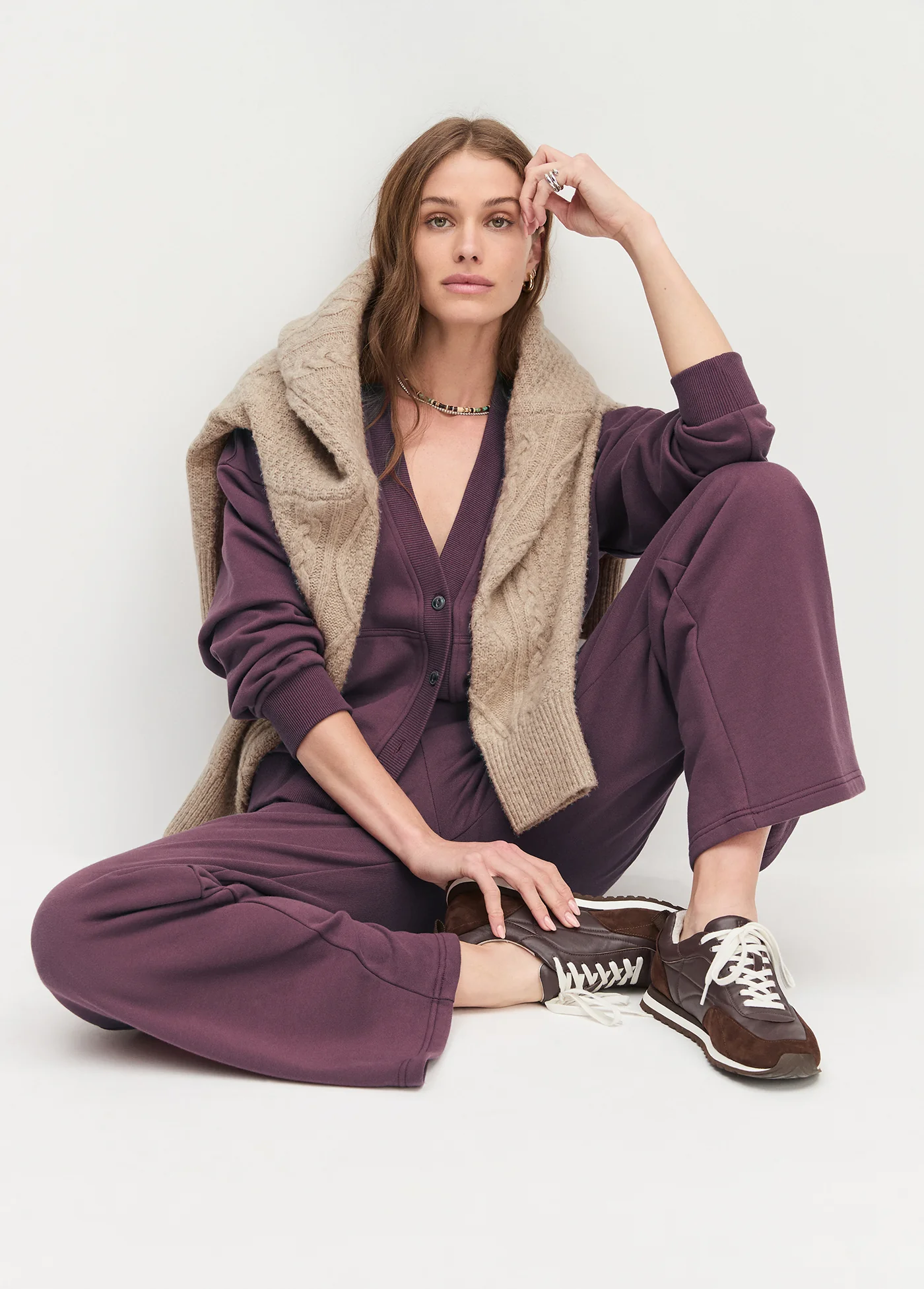 THE OVERSIZED CABLE SWEATER - Image 8