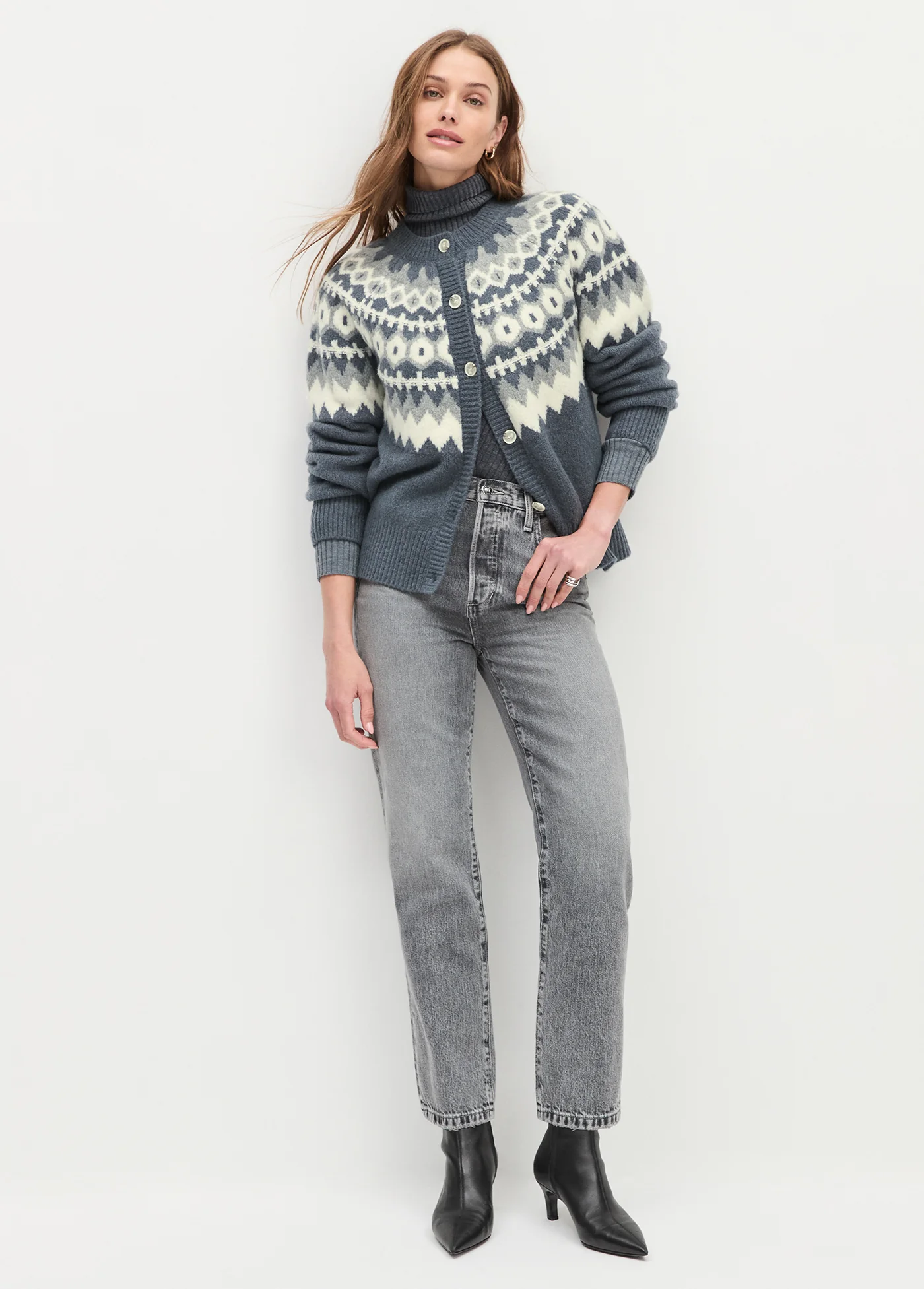 THE SNOWED IN CARDIGAN - Image 2