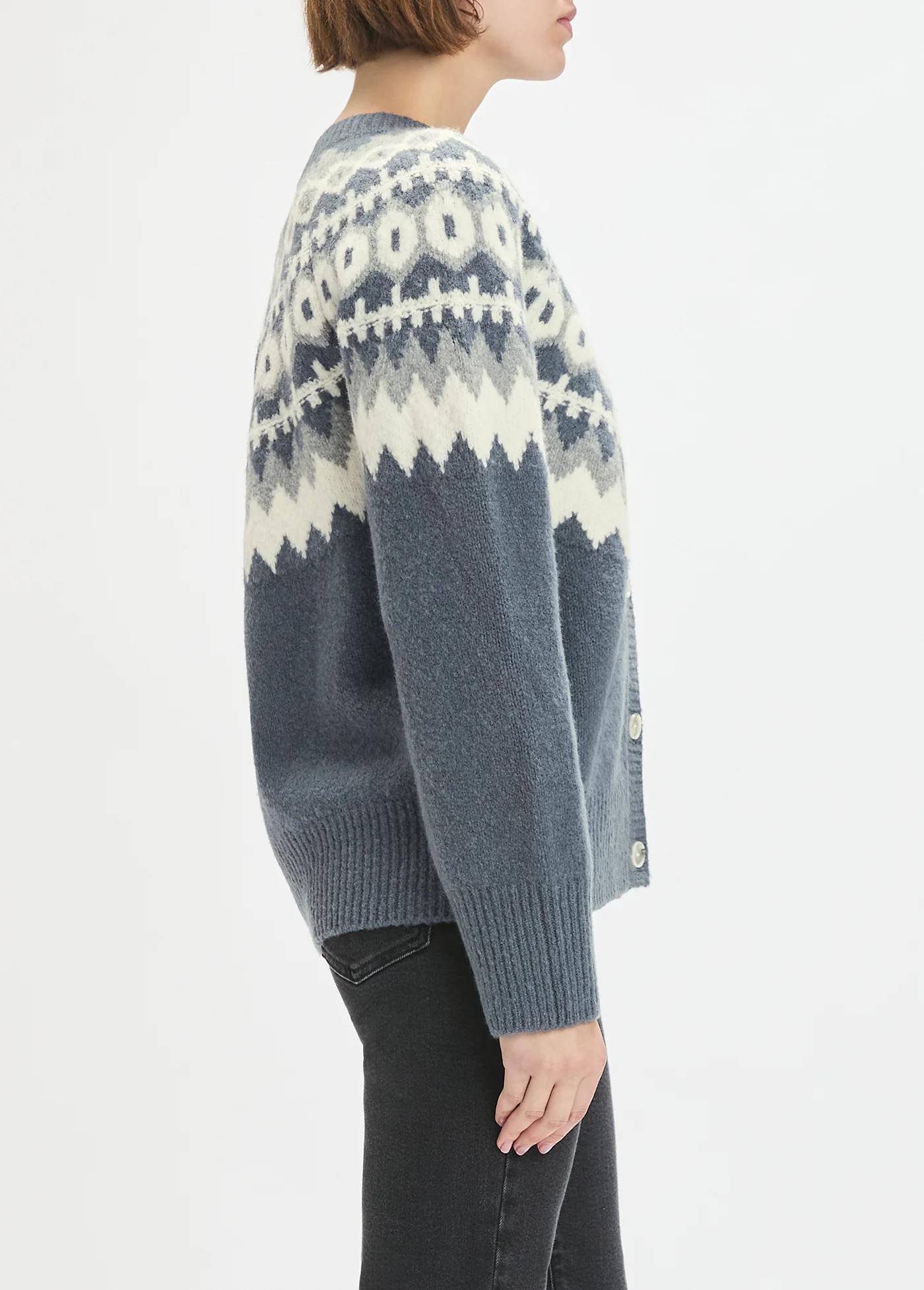 THE SNOWED IN CARDIGAN - Image 5