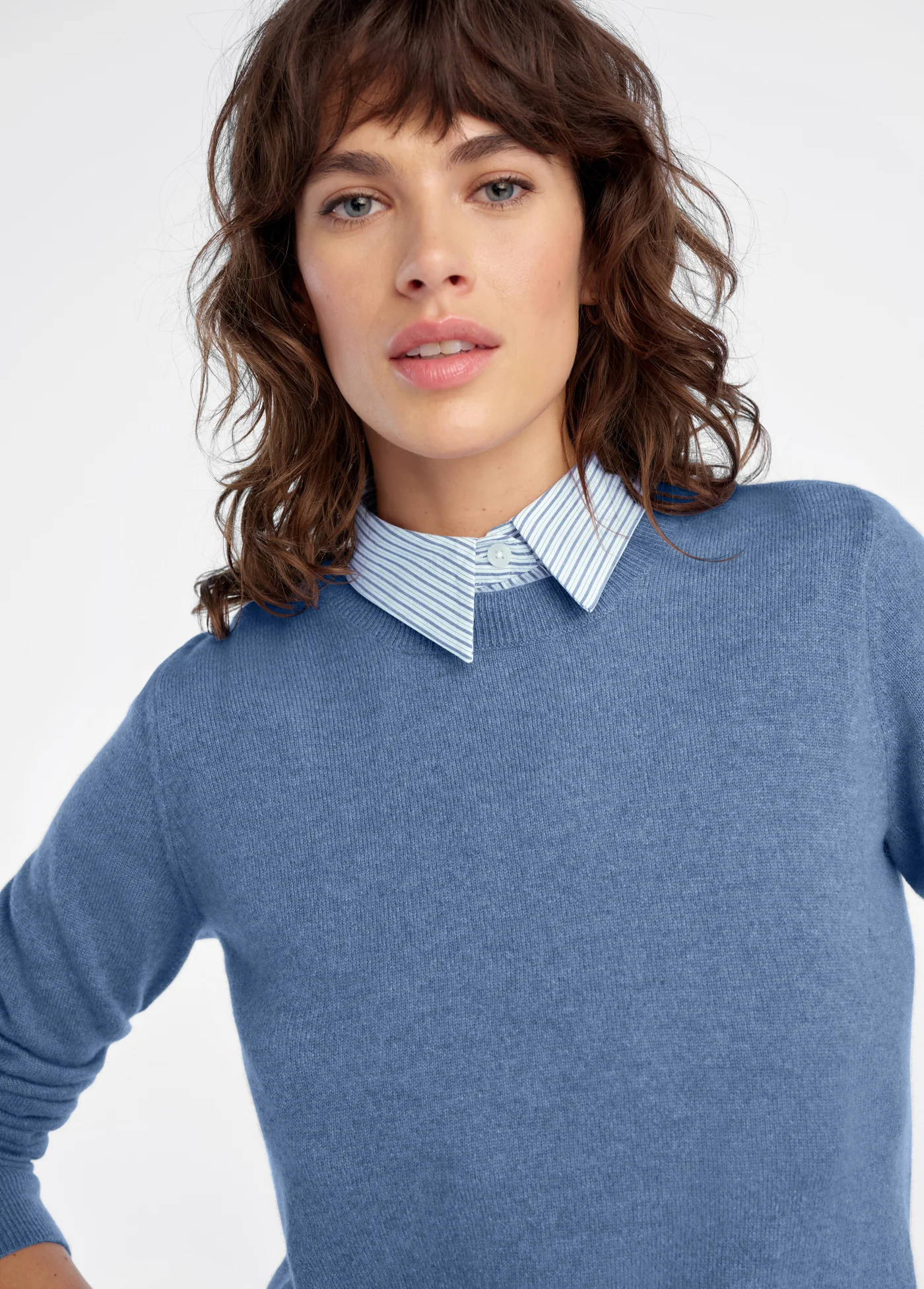 THE TUCK IN COLLAR