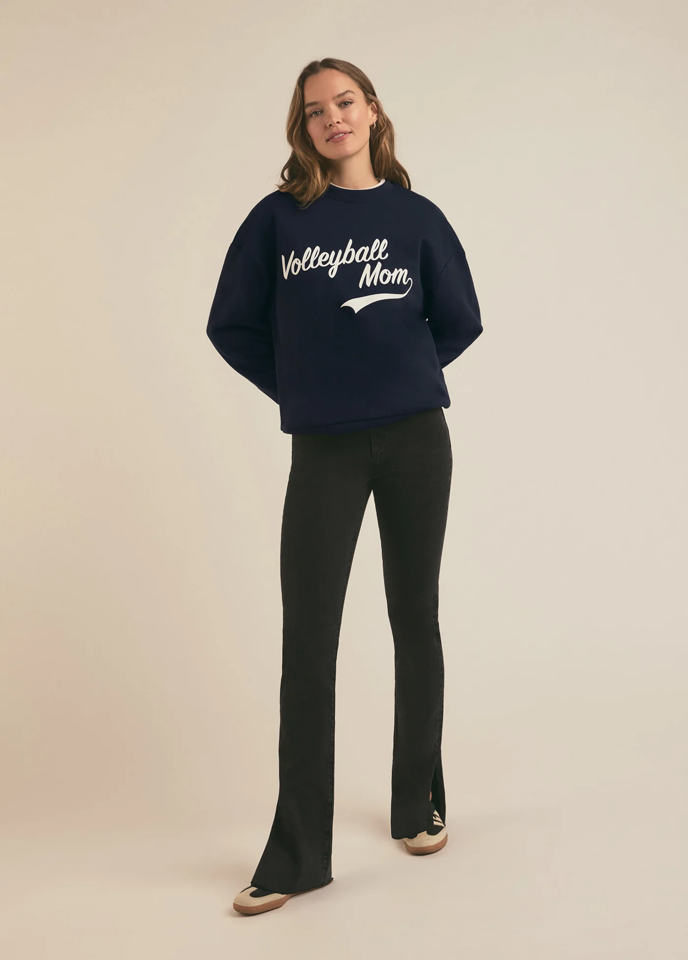 VOLLEYBALL MOM SWEATSHIRT - Image 3